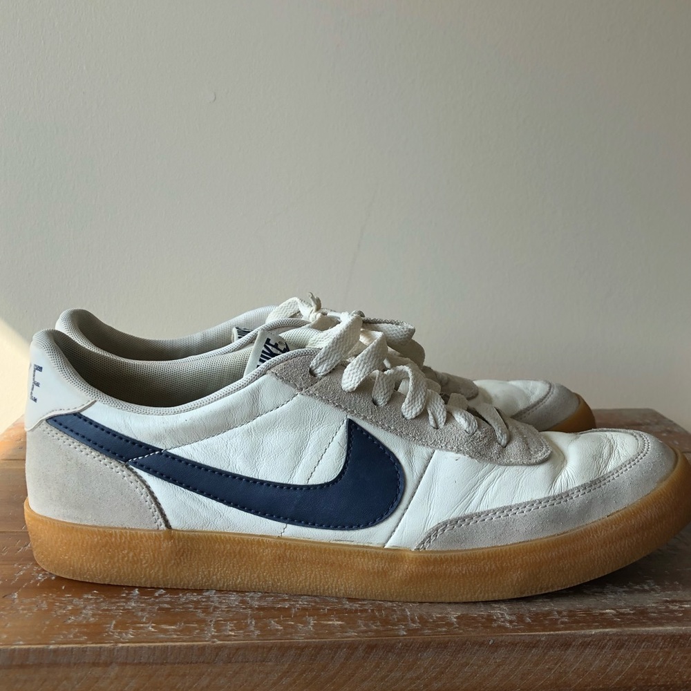 Nike Swoosh Sneakers